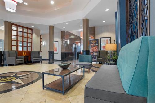 Drury Inn & Suites Baton Rouge