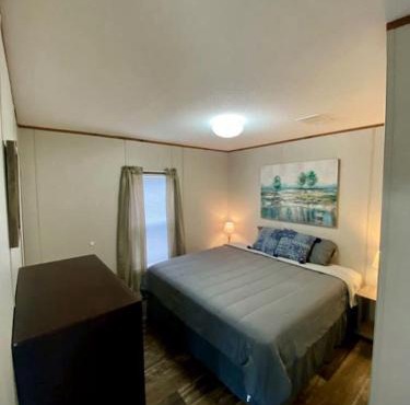 Unique Cottage Close to Fantastic Hiking Trails in Dunnellon, Florida