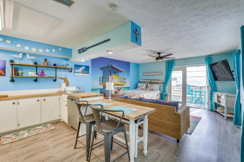 PCB Apt w/Balcony & Gulf Views: Walk to Beach