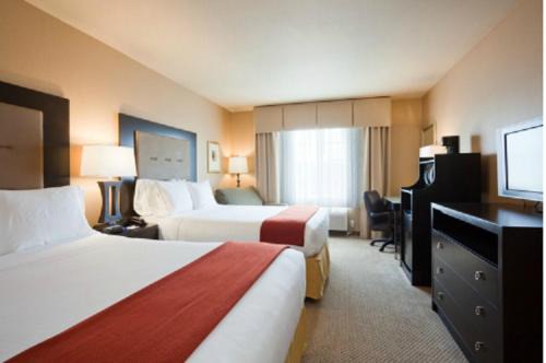 Holiday Inn Express and Suites Bossier City Louisiana Downs by IHG