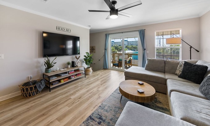 Kiska Beach House | Gulf Views | Close Beach Access | West PCB